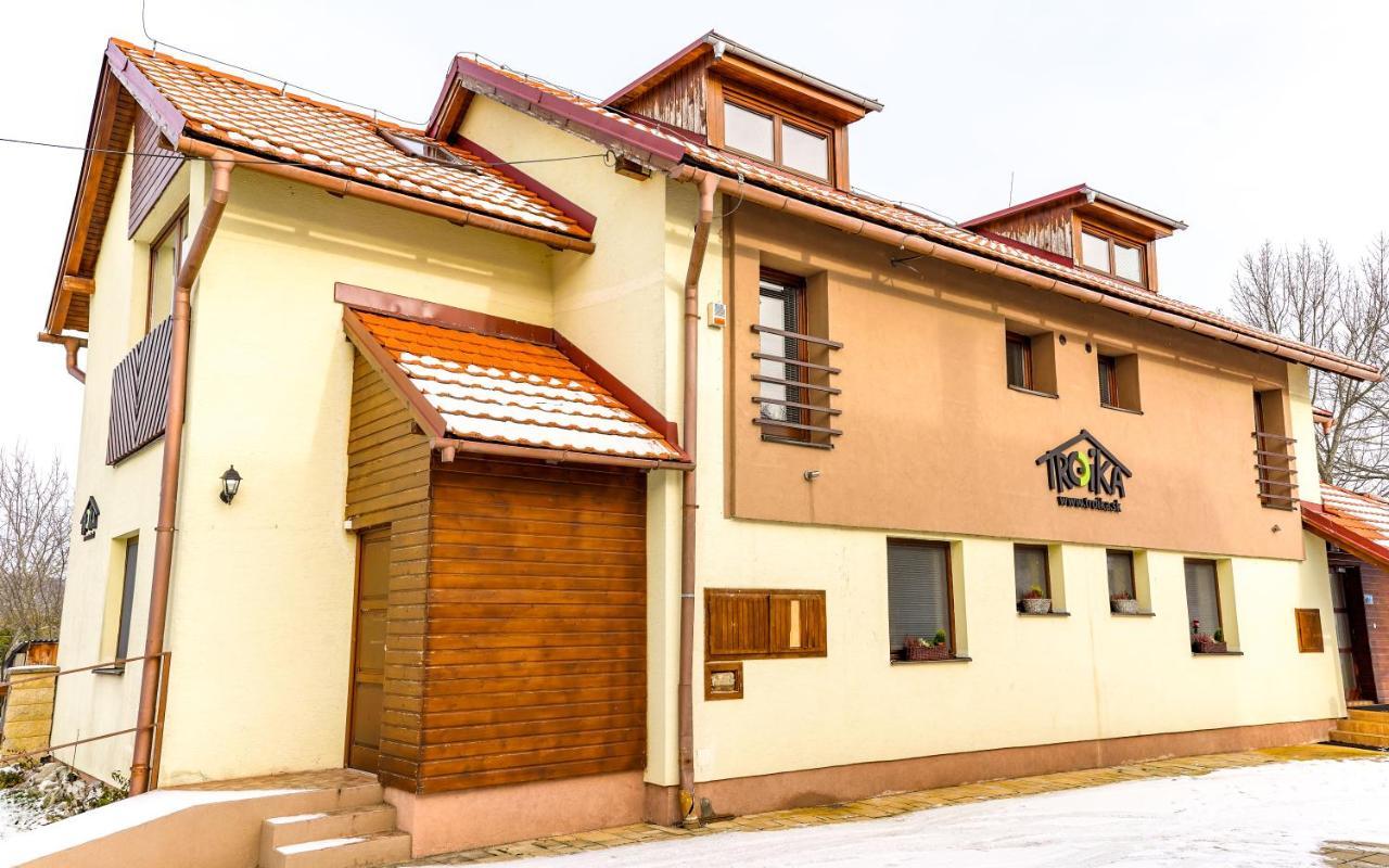Studio Troika Pavčina Lehota 外观 照片